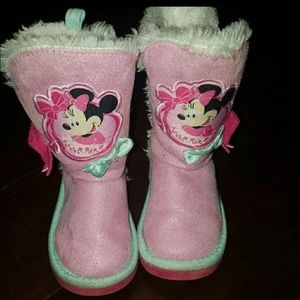 Toddler Minnie Mouse boots